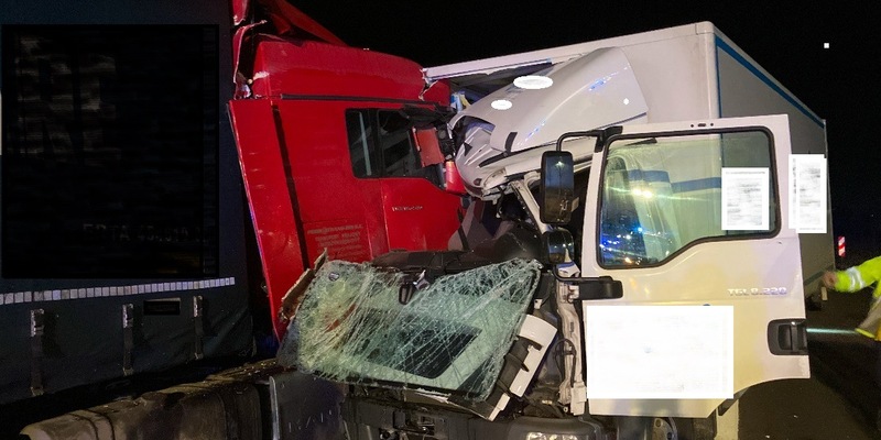 POL-WOB: Unfall zwischen zwei LKW - Keine Verletzten nach Frontalzusammenstoß - Foto: presseportal.de