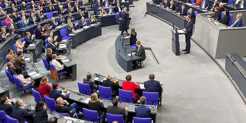 Bundestag debattiert über Zustrombegrenzungsgesetz (Archiv) - Foto: über dts Nachrichtenagentur