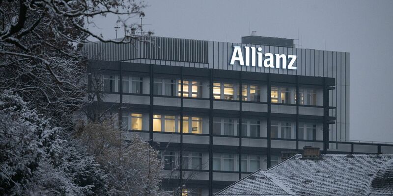 Die Geschäfte beim Versicherungskonzern Allianz laufen rund.  - Foto: Marijan Murat/dpa