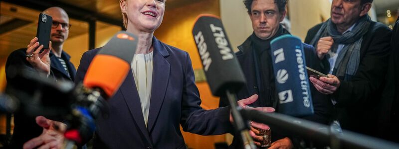 Nur Mecklenburg-Vorpommerns Ministerpräsidentin Manuela Schwesig äußerte sich zunächst.  - Foto: Kay Nietfeld/dpa