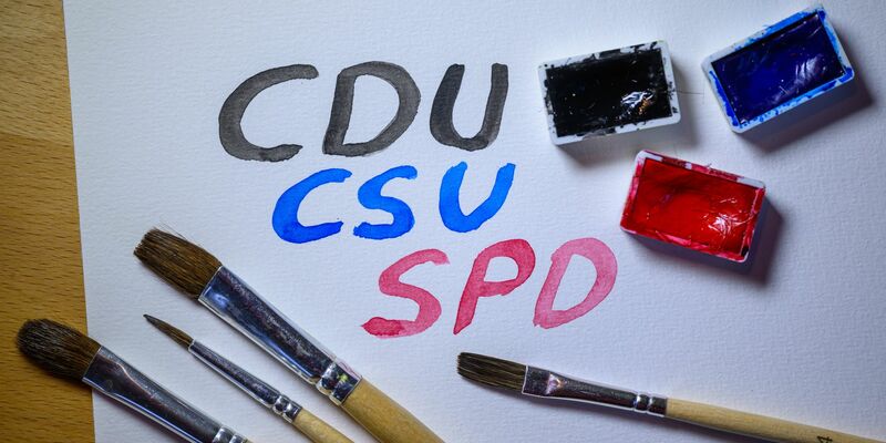 CDU, CSU und SPD wollen am Montag wieder zusammenkommen. (Symbolbild) - Foto: Hendrik Schmidt/dpa