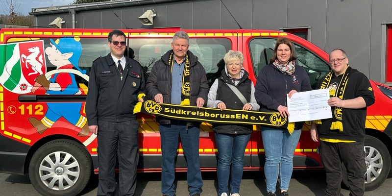 FW-EN: BVB-Fanclub SüdkreisborussEN e.V. spendet an die Wetteraner Löschwichtel - Foto: presseportal.de