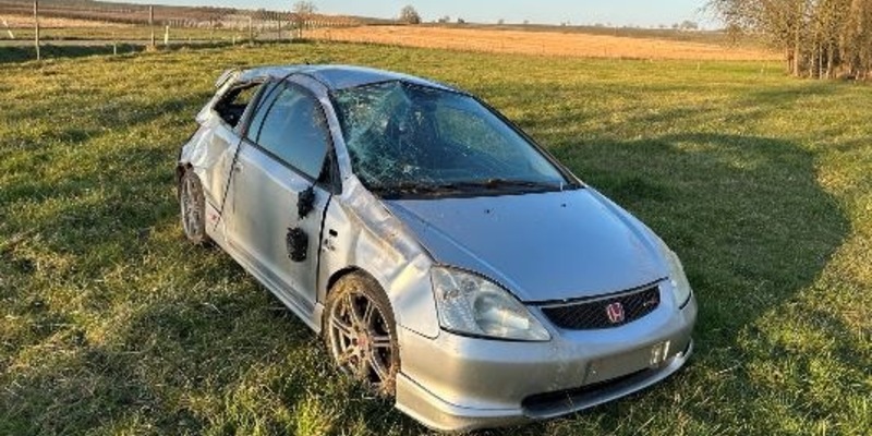 POL-PDLD: Zu schnell unterwegs - Fahrer leichtverletzt - Foto: presseportal.de