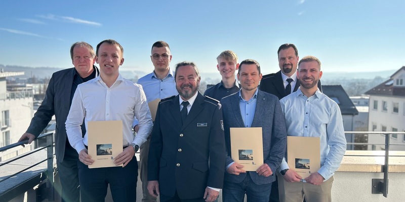 HZA-HN: Berufseinsteiger beim Hauptzollamt Heilbronn - Jetzt Karriere beim ZOLL starten! - Foto: presseportal.de