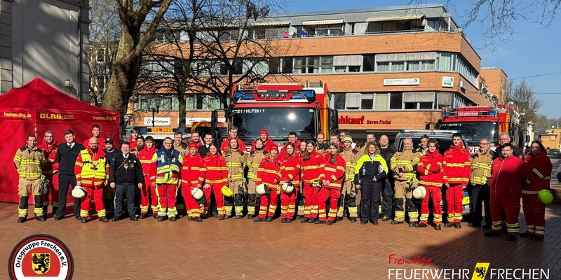 FW Frechen: Freiwillige Feuerwehr Frechen und DLRG Frechen: Erfolgreicher Einsatz beim Karneval 2025 - Foto: presseportal.de