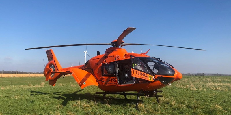 FFW Schwalmtal: Kutschfahrer gestürzt - Rettungshubschrauber im Einsatz - Foto: presseportal.de