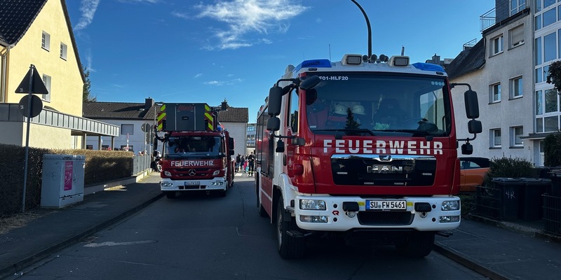 FW Hennef: Feuerwehr auch am Rosenmontag präsent - Foto: presseportal.de