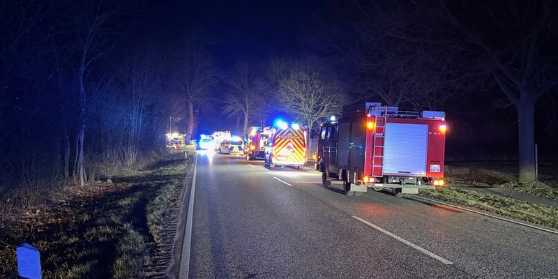 FW-SE: Schwerer Verkehrsunfall mit zwei verletzten Personen - Foto: presseportal.de