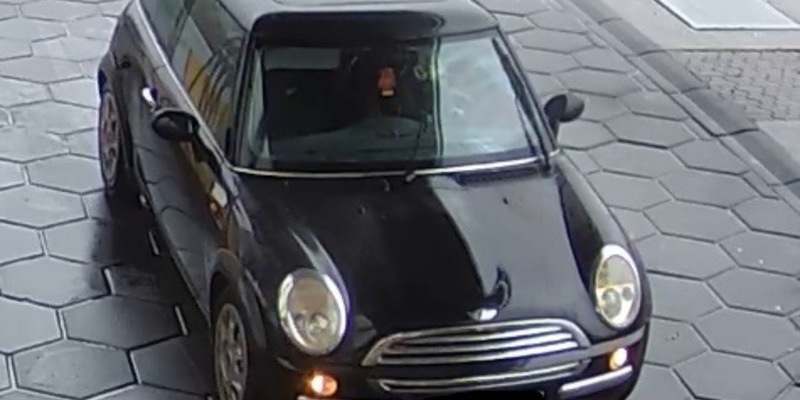 POL-SL: Nach gewerbsmäßiger Tankbetrugsserie / Polizei sucht nach einem schwarzen Mini Cooper mit notdürftig repariertem Unfallschaden - Foto: presseportal.de
