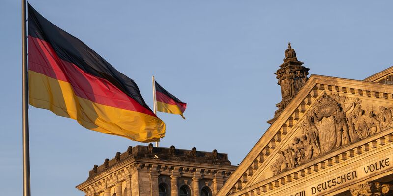 Die AfD will sich dem Votum des Ältestenrates nicht beugen. (Archivbild) - Foto: Hannes P. Albert/dpa