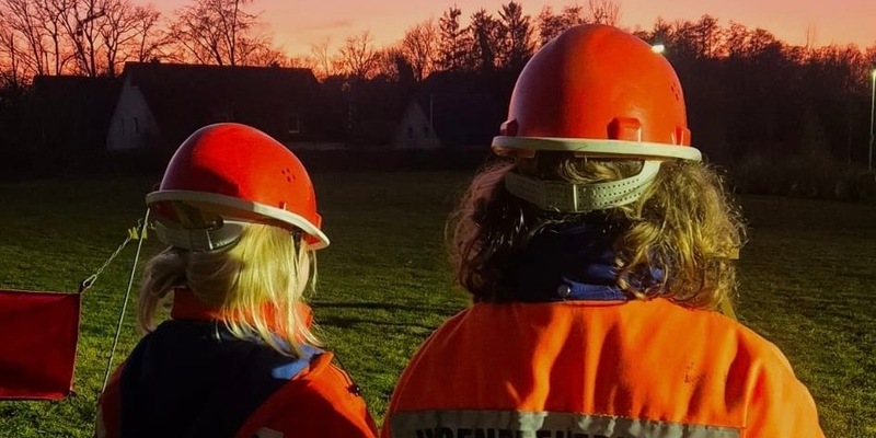 FW-OLL: Trainingsauftakt für die Jugendfeuerwehr: Vorbereitung auf die Leistungswettkämpfe - Foto: presseportal.de