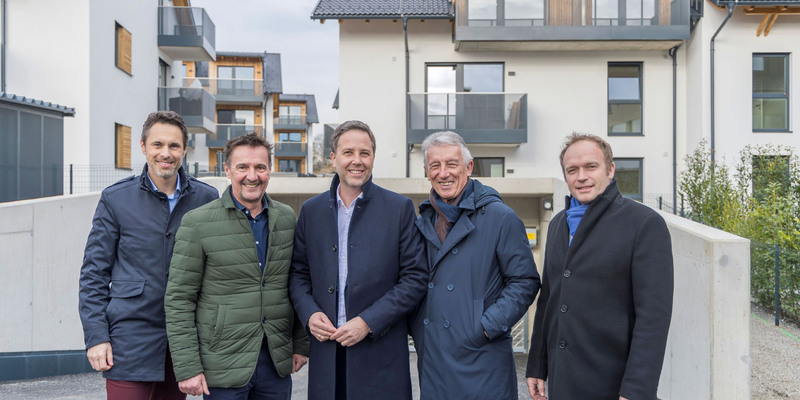 SWB_Wohnungsübergabe-Hallwang_1 - Foto: Neumayr über pressetext.de