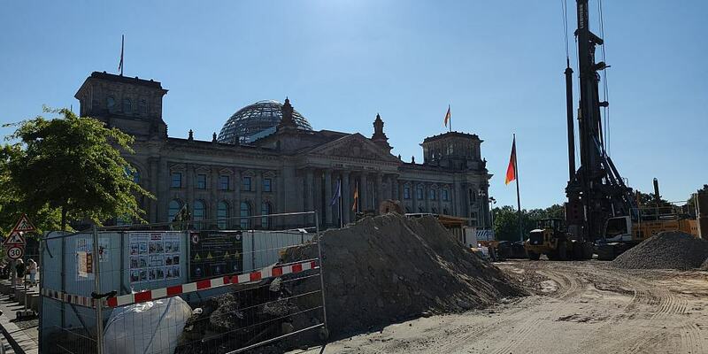 Baustelle vor Deutschem Bundestag (Archiv) - Foto: über dts Nachrichtenagentur