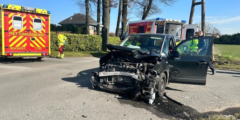 FW Bocholt: Feuerwehr und Rettungsdienst der Stadt Bocholt gleich mehrfach im Einsatz - Foto: presseportal.de