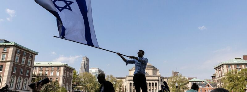 Columbia wurde im vergangenen Frühjahr zum Schauplatz großer propalästinensischer Demonstrationen und Gegenproteste. (Archivbild) - Foto: Stefan Jeremiah/AP/dpa