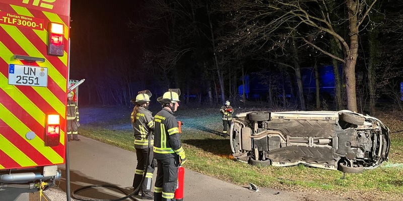 FW-WRN: Alleinunfall auf der Bundesautobahn 1 in Fahrtrichtung Bremen - Foto: presseportal.de