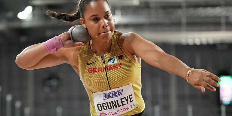 Yemisi Ogunleye schaffte die Qualifikation für das Finale der Hallen-EM. - Foto: Bernat Armangue/AP/dpa