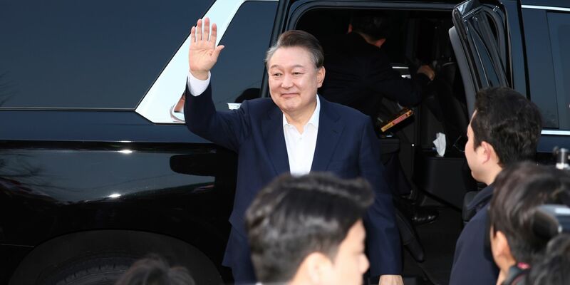 Wieder auf freiem Fuß: Südkoreas suspendierter Präsident.    - Foto: Yonhap/AP/dpa