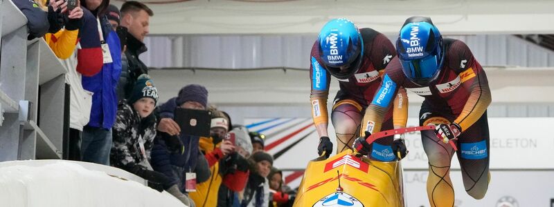  Francesco Friedrich (r) und Alexander Schüller aus Deutschland führen bei der Bob-WM in Lake Placid. - Foto: Seth Wenig/AP