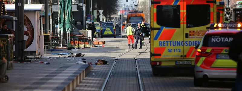 Bei der Todesfahrt sind zwei Menschen getötet und 14 verletzt worden. (Archivbild) - Foto: Dieter Leder/dpa