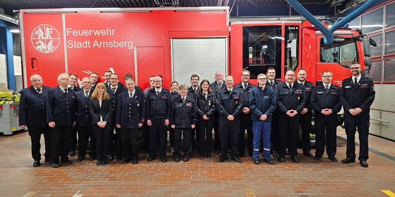 FW-AR: Jahresdienstbesprechung des Löschzuges Neheim - Foto: presseportal.de
