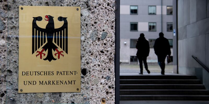 Die deutsche Industrie hat im vergangenen Jahr wieder mehr Erfindungen zum Patent angemeldet. (Symbolbild) - Foto: Sven Hoppe/dpa