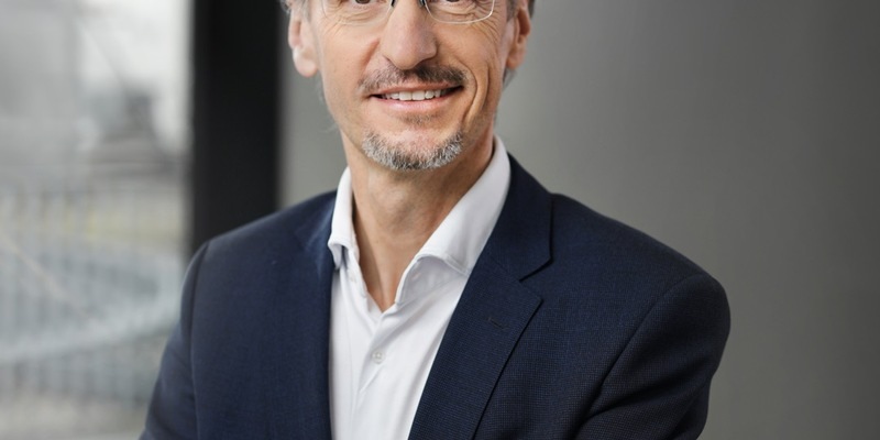 ZEG Zweirad-Einkaufs-Genossenschaft eG und TeamBank unterzeichnen Kooperation - Foto: presseportal.de