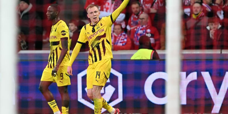 Kapitän Emre Can zeigte vom Elfmeterpunkt keine Nerven. - Foto: Federico Gambarini/dpa