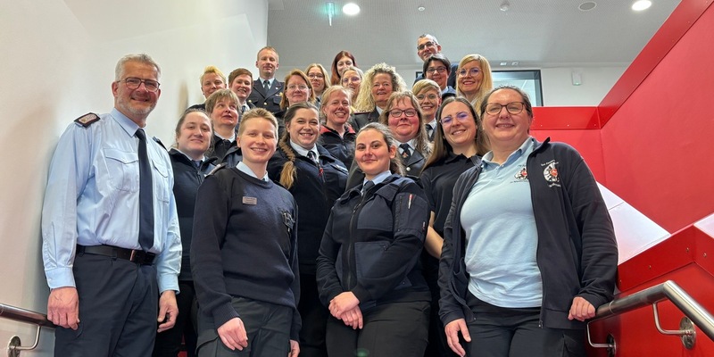 FW-ROW: Kreisfrauensprecherinnen aus Niedersachsen treffen sich in Zeven - Foto: presseportal.de