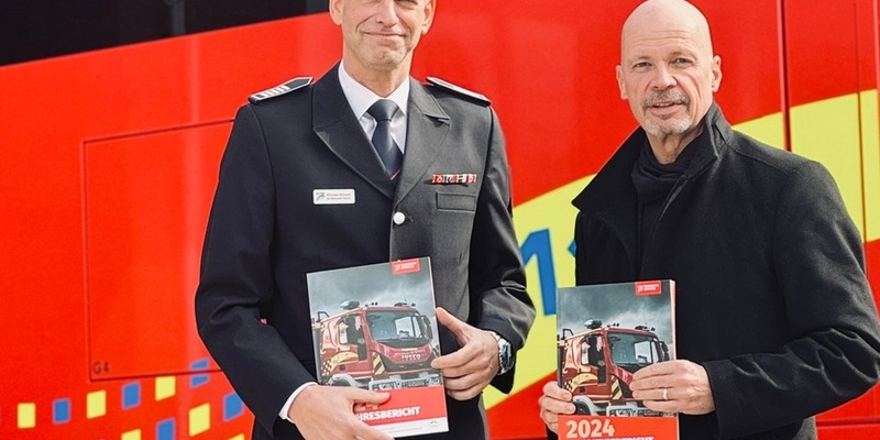 Feuerwehr Rostock: Einsatzzahlen steigen - Investitionen sichern Zukunftsfähigkeit Feuerwehr Rostock veröffentlicht Jahresbericht 2024 - Foto: presseportal.de