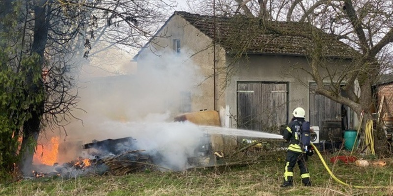 FW-MK: Brennender Unrat an der Griesenbraucker Straße - Foto: presseportal.de
