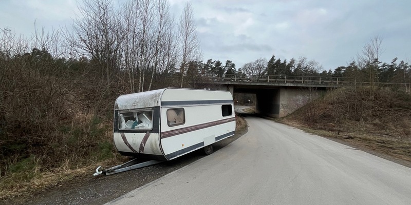 POL-PDKL: Wohnwagen illegal entsorgt - Foto: presseportal.de