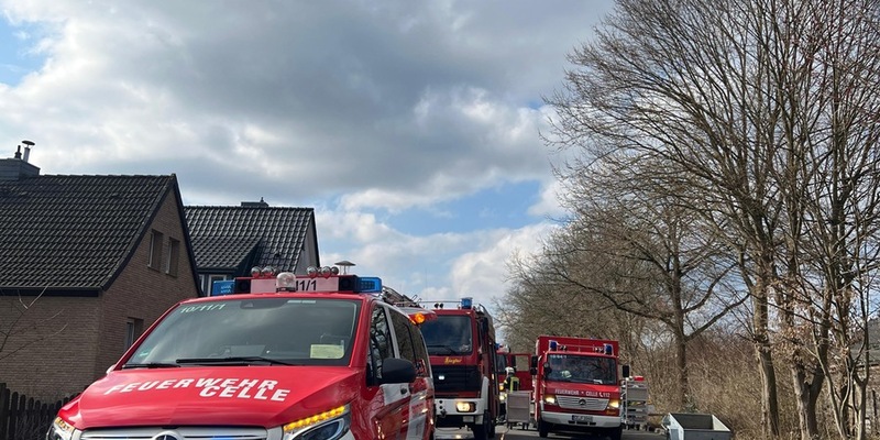 FW Celle: Schuppen in Vollbrand - Foto: presseportal.de