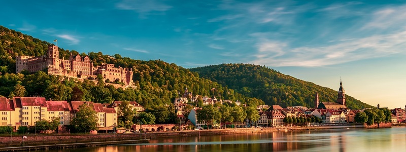 Heidelberg begeistert mit Geschichte, Kultur, kreativen Orten, lebendigem Flair und Genuss.  - Foto:  Bernhard/Adobe Stock