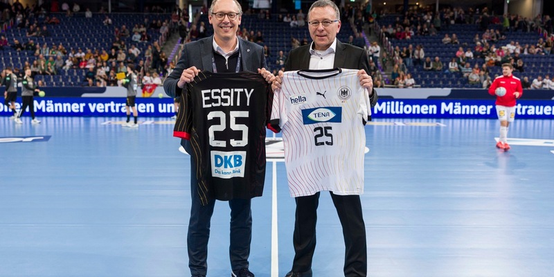 TENA ist offizieller Partner des Deutschen Handballbundes - Foto: presseportal.de