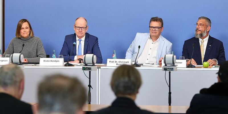 Pressekonferenz: Sechste Deutsche Mundgesundheitsstudie am 17.03.2025 - Foto: über dts Nachrichtenagentur