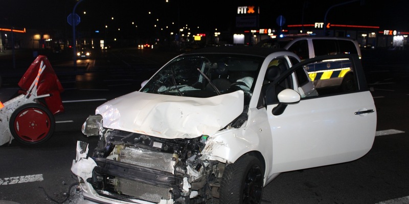 POL-DN: Verkehrsunfall mit Rettungswagen - Foto: presseportal.de