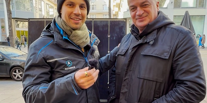 Von Sonnenenergie zu Hochwasserhilfe: Maximilian Wagner startet einzigartiges Charity-Projekt - Foto: presseportal.de