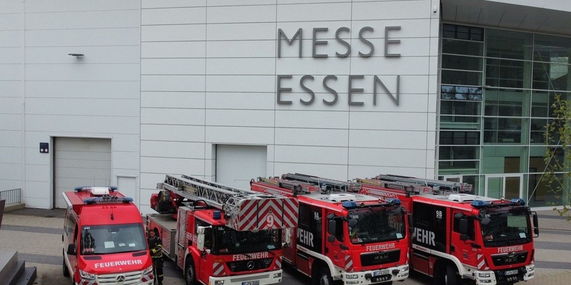 FW-E: Großübung auf dem Gelände der Messe Essen - Feuerwehr Essen probt den Ernstfall - Foto: presseportal.de