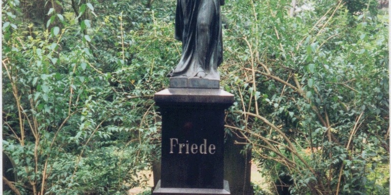 POL-HRO: Diebstahl einer Bronze-Engelsskulptur von Rostocker Friedhof - Polizei sucht Zeugen - Foto: presseportal.de