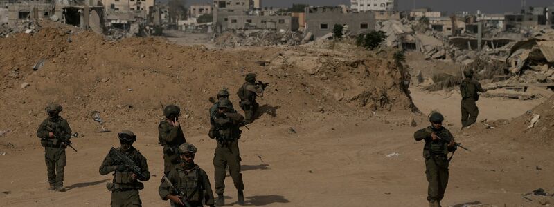 Israel ist wieder mit Bodentruppen im Gazastreifen im Einsatz. (Archivbild) - Foto: Leo Correa/AP/dpa