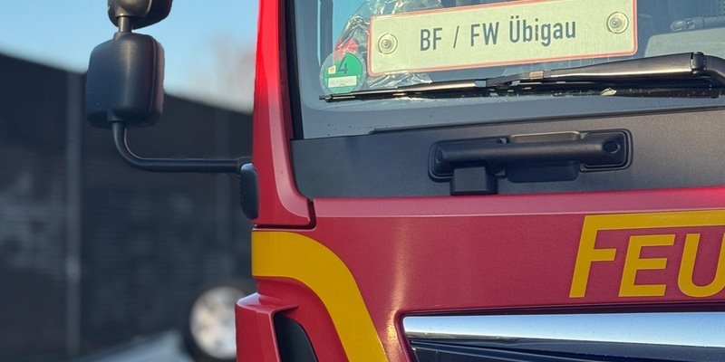 FW Dresden: Gebäudebrand und Verkehrsunfall - Foto: presseportal.de