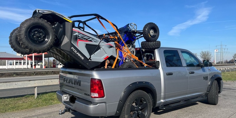 POL-PDNW: Polizeiautobahnstation Ruchheim - Abenteuerliche Ladungssicherung - Foto: presseportal.de