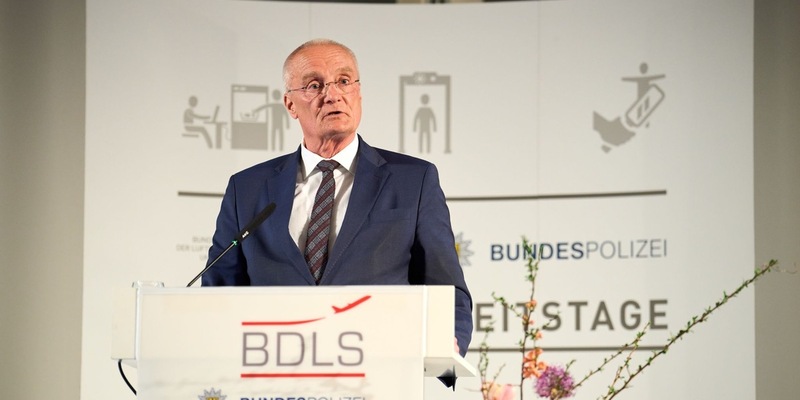 BPOLP Potsdam: Gemeinsame Pressemitteilung - 14. Luftsicherheitstage: Luftsicherheit im internationalen Gefüge - Foto: presseportal.de