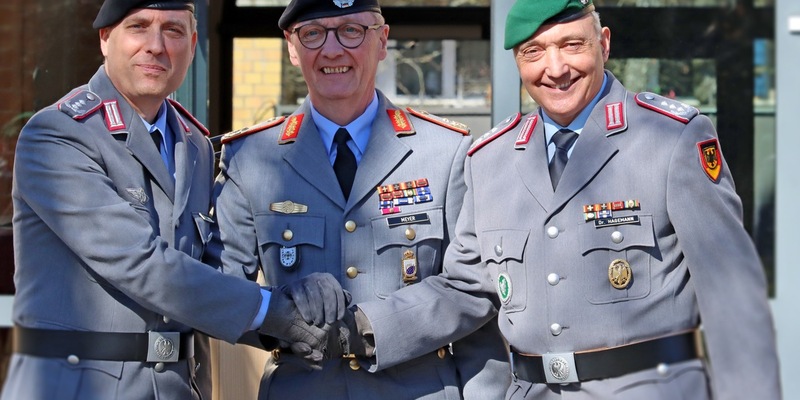 Wechsel an der Spitze: Neuer Kommandeur des ZMSBw - Foto: presseportal.de