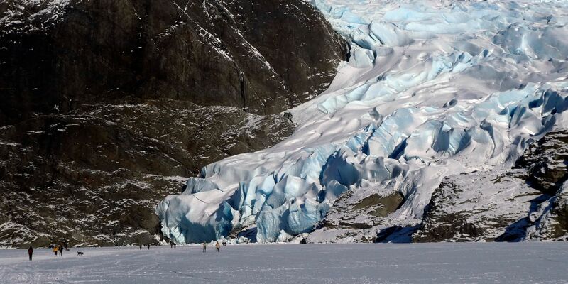 Keine Weltregion ist vom Gletscherschwund mehr verschont. (Archivbild) - Foto: Becky Bohrer/AP/dpa