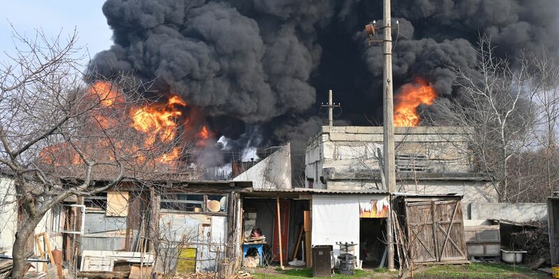 Erneut trifft es die Hafenstadt Odessa im Süden der Ukraine. (Archivfoto) - Foto: Michael Shtekel/AP/dpa