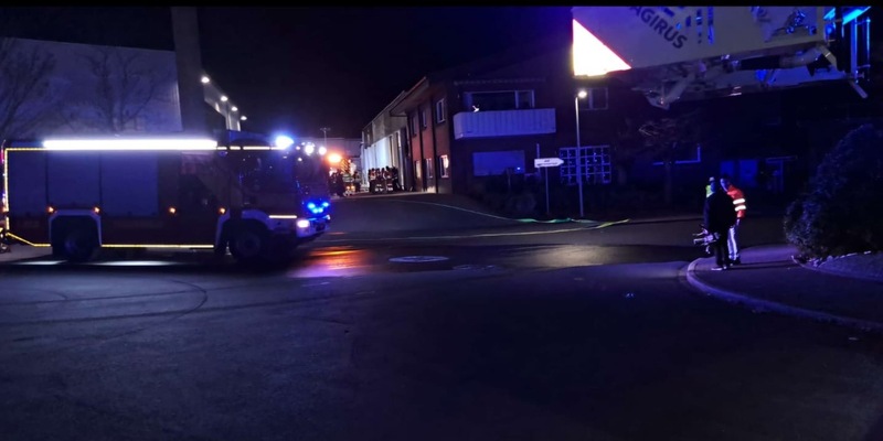 FW-EN: Wetter - ehrenamtliche Einsatzkräfte während der Jahresdienstbesprechung zweimal im Einsatz - Foto: presseportal.de