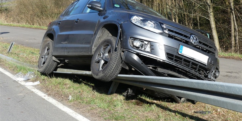 POL-GM: Verkehrsunfall fordert zwei Verletzte - Foto: presseportal.de
