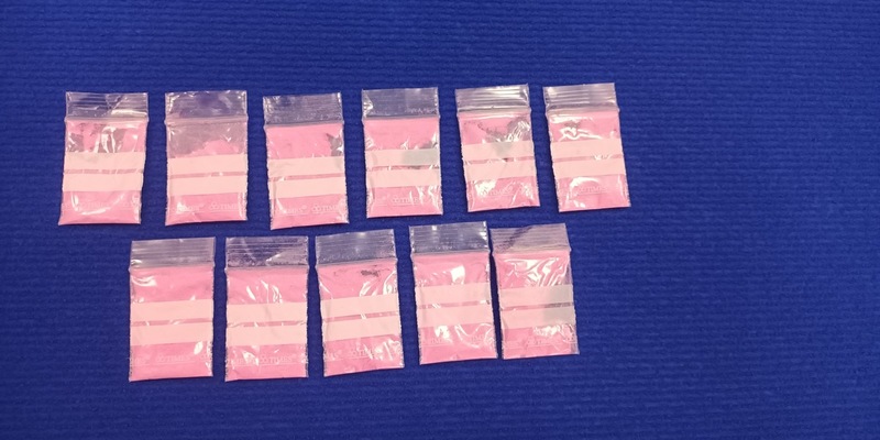 HZA-N: Tusi im Koffer: Nürnberger Flughafenzoll verhindert Drogenschmuggel - Foto: Zoll, presseportal.de